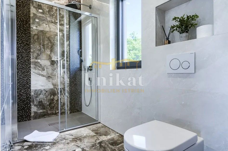 Splendida villa con vista mare nei dintorni di Marčana